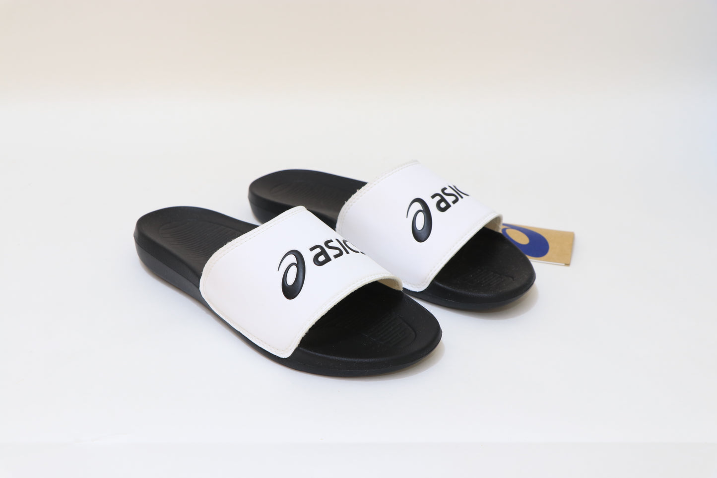 ASICS WOMEN SLIPPERS