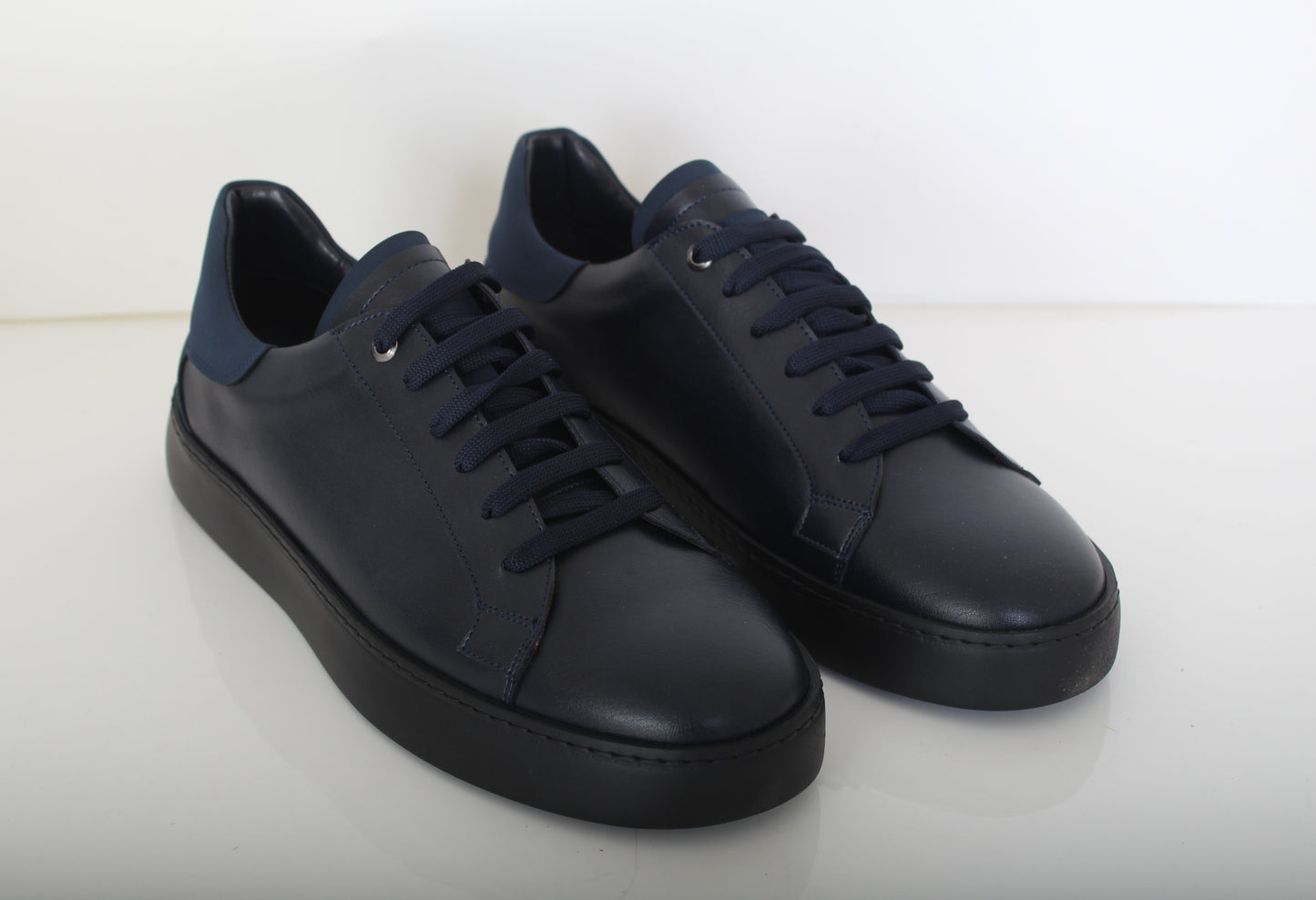 XTM LEATHER SPROTCHIC