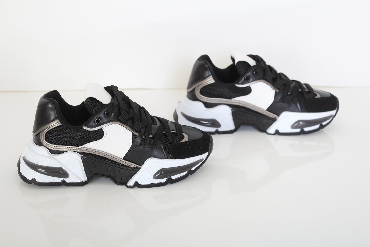 PINO VERDE Sneakers