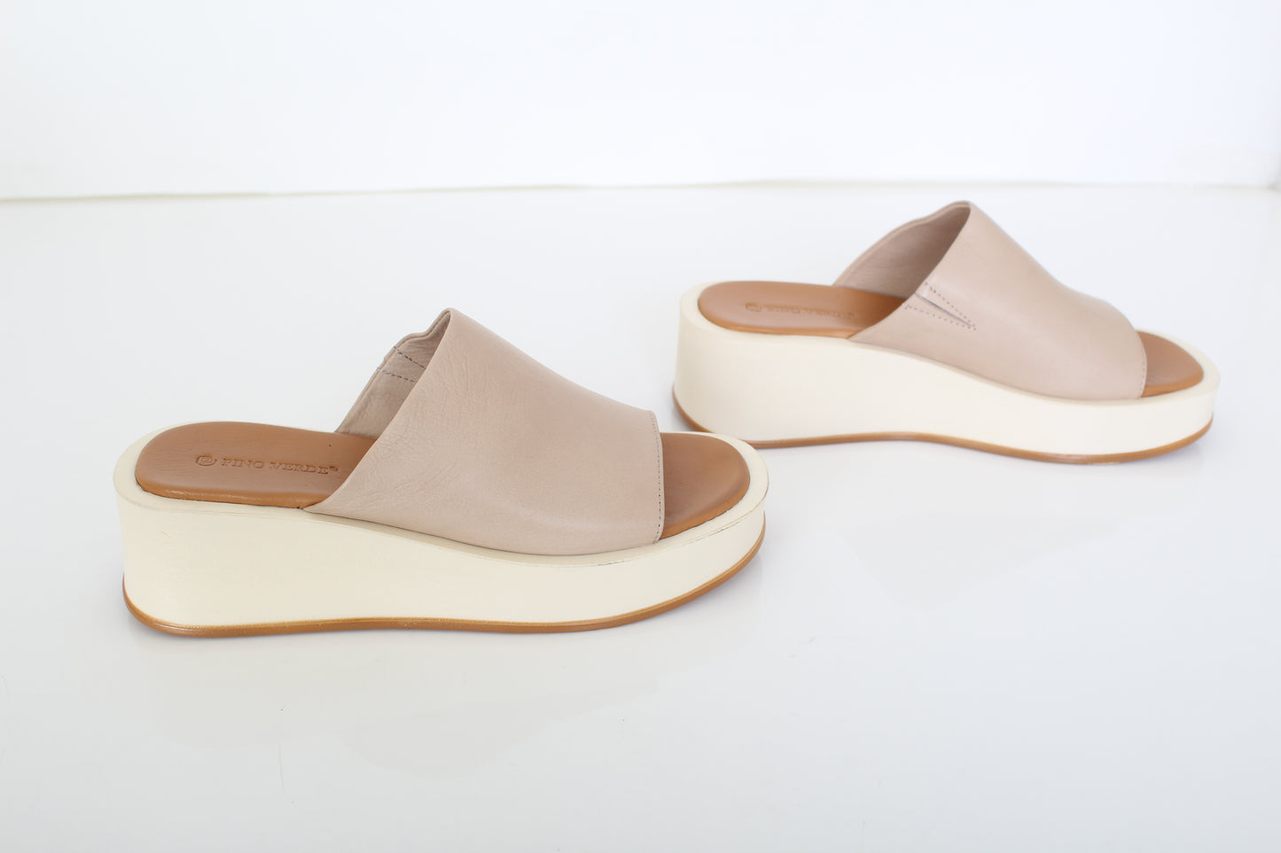 Pino Verde Slippers