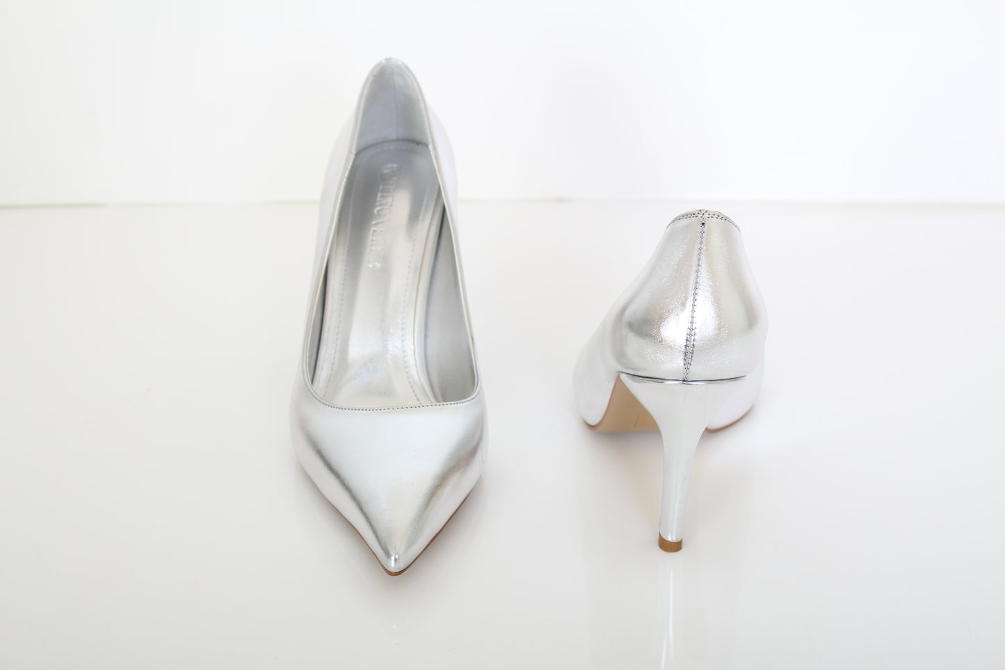 PINO VERDE Metallic Shade Pumps