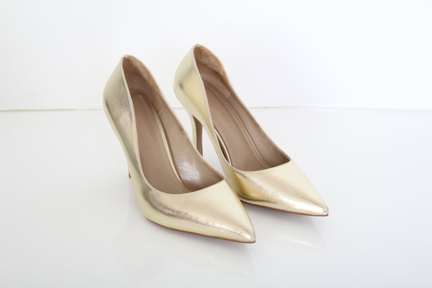 PINO VERDE Metallic Shade Pumps