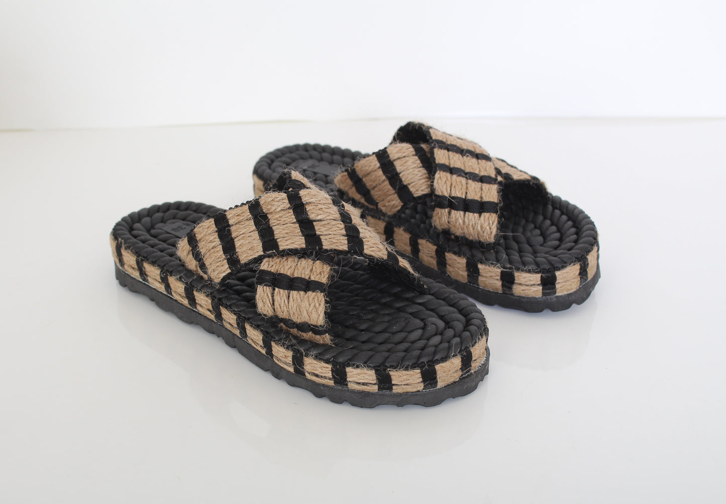 PINO VERDE Beach Slippers