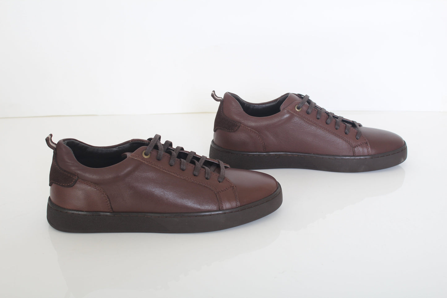 XTM Low Top Sneakers