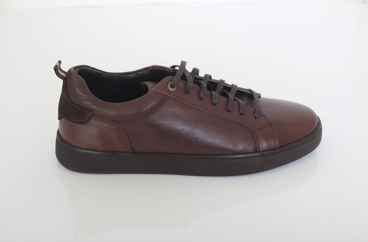 XTM Low Top Sneakers