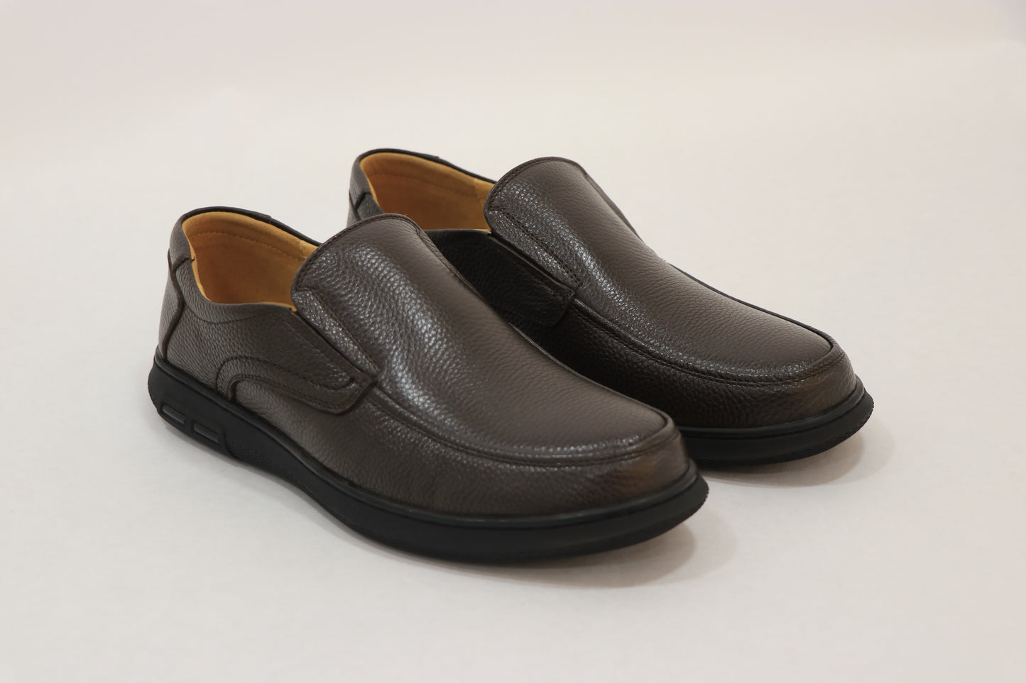 DR. COMFORT SHOES