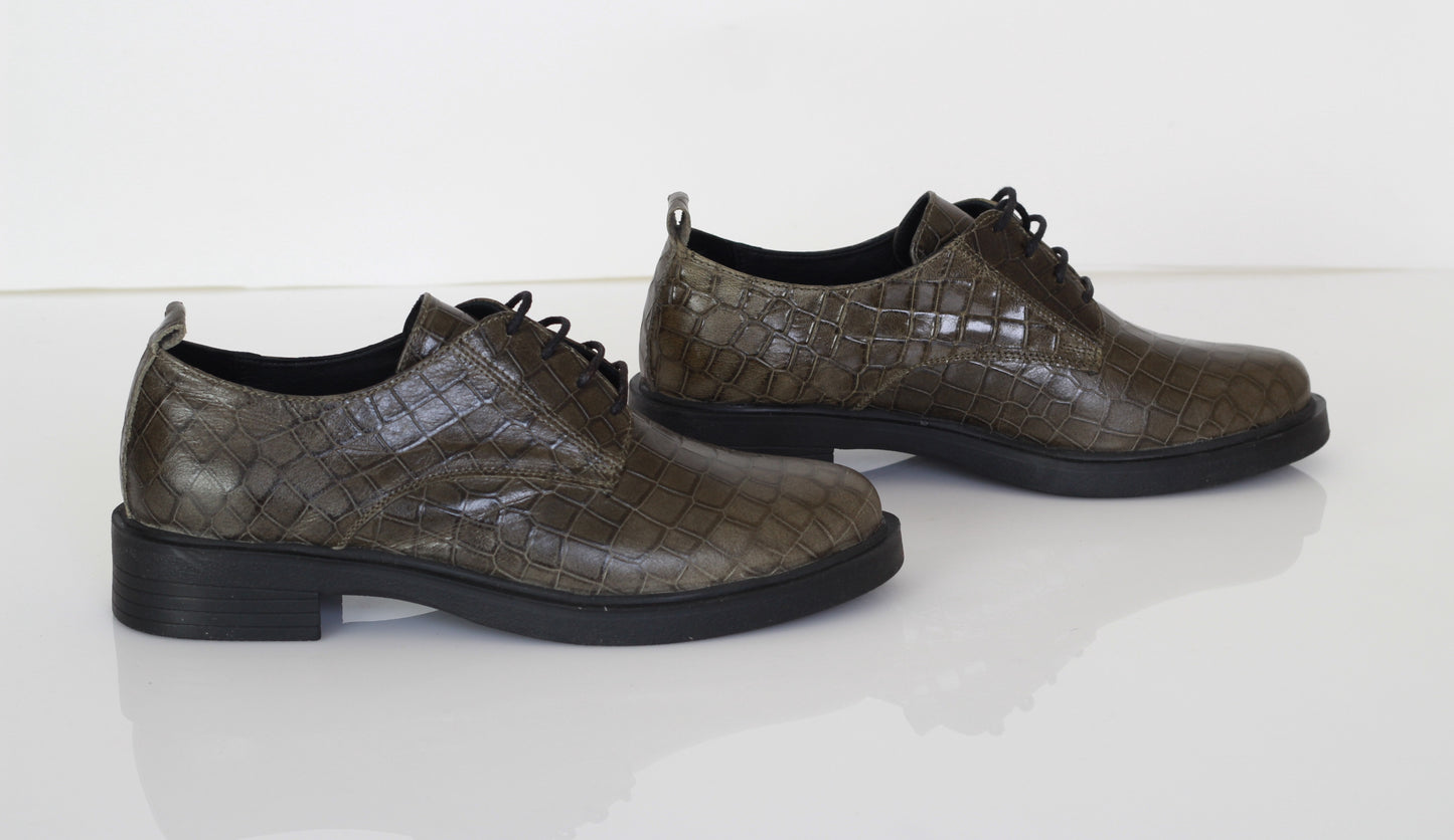 PINO VERDE Embossed Loafers