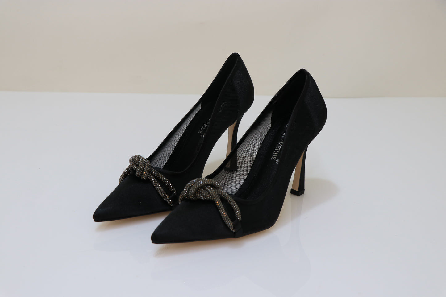 PINO VERDE Bow Pumps