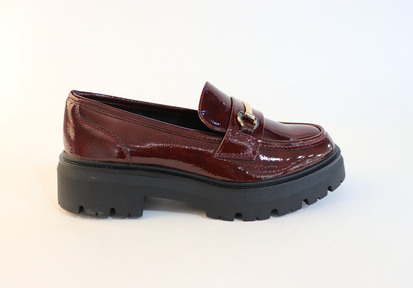 SLASH LOAFERS