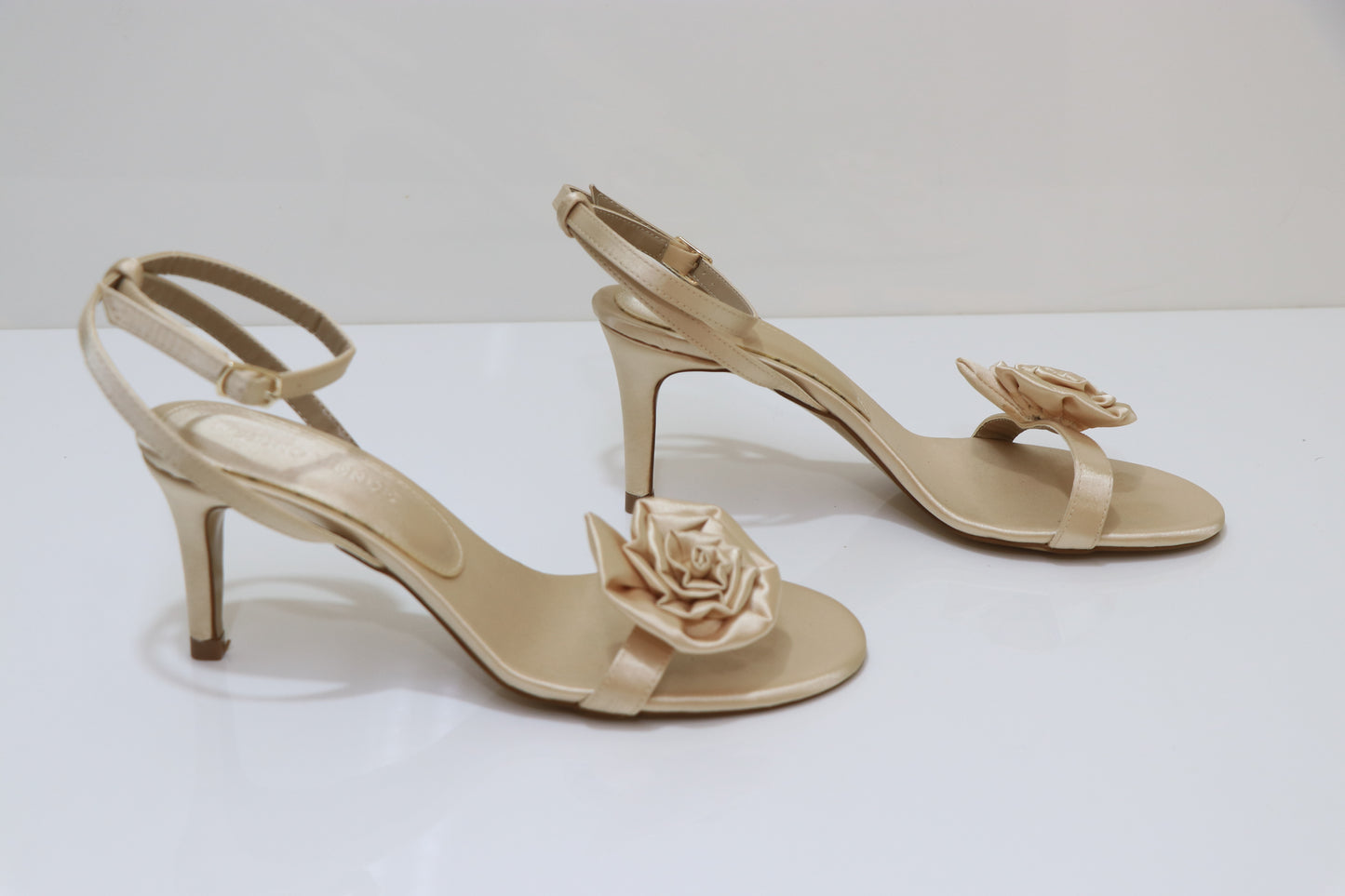 PINO VERDE Floral Sandal