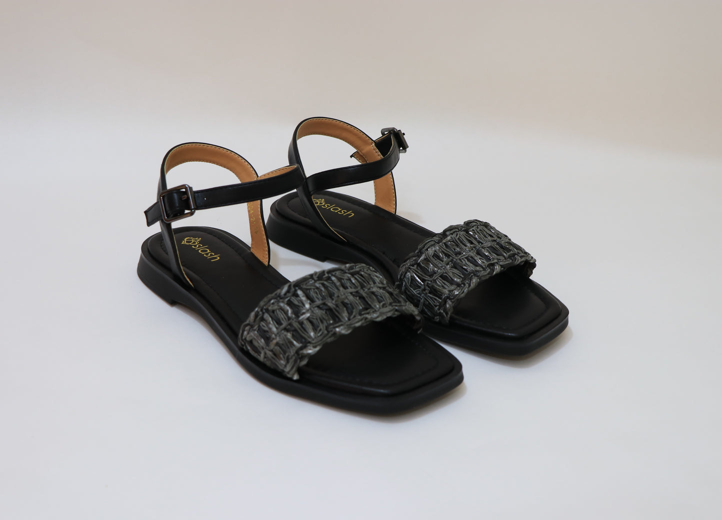 SLASH Straw Sandals