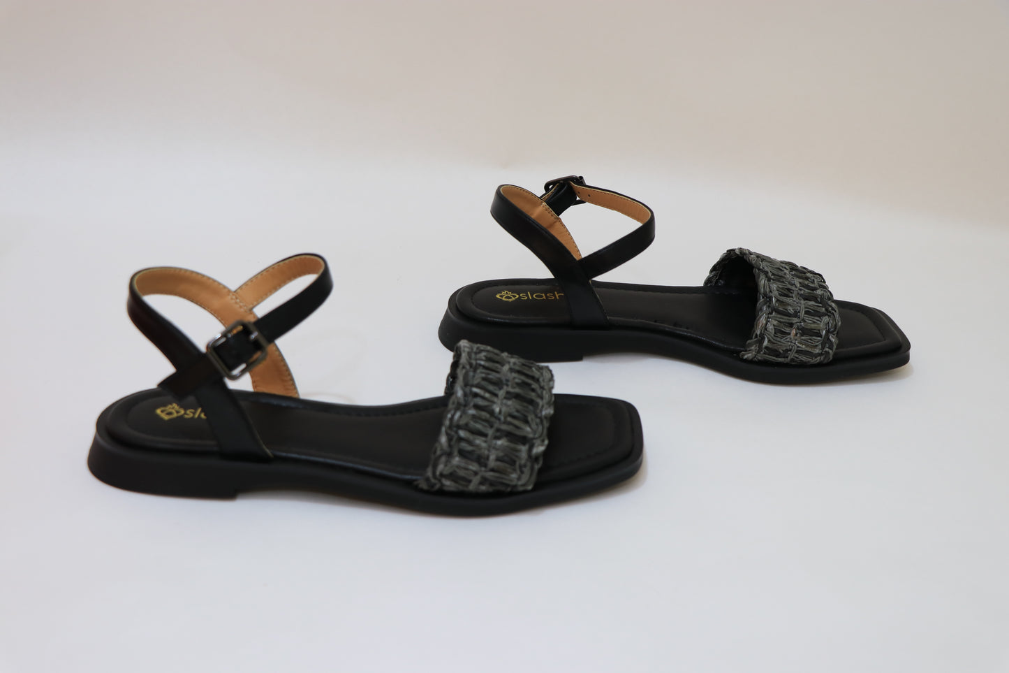 SLASH Straw Sandals