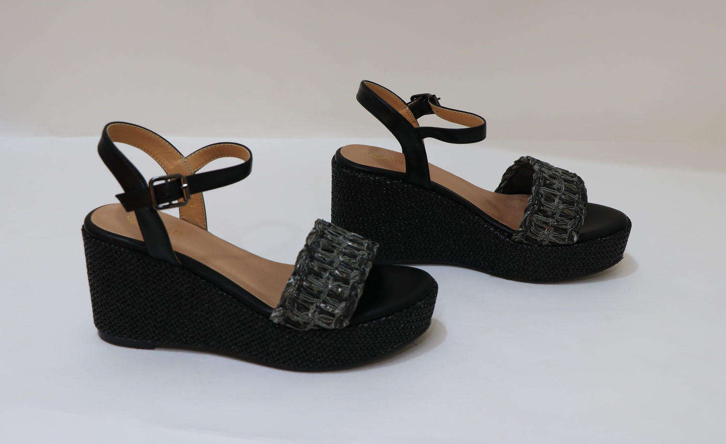 SLASH Rock Sandals