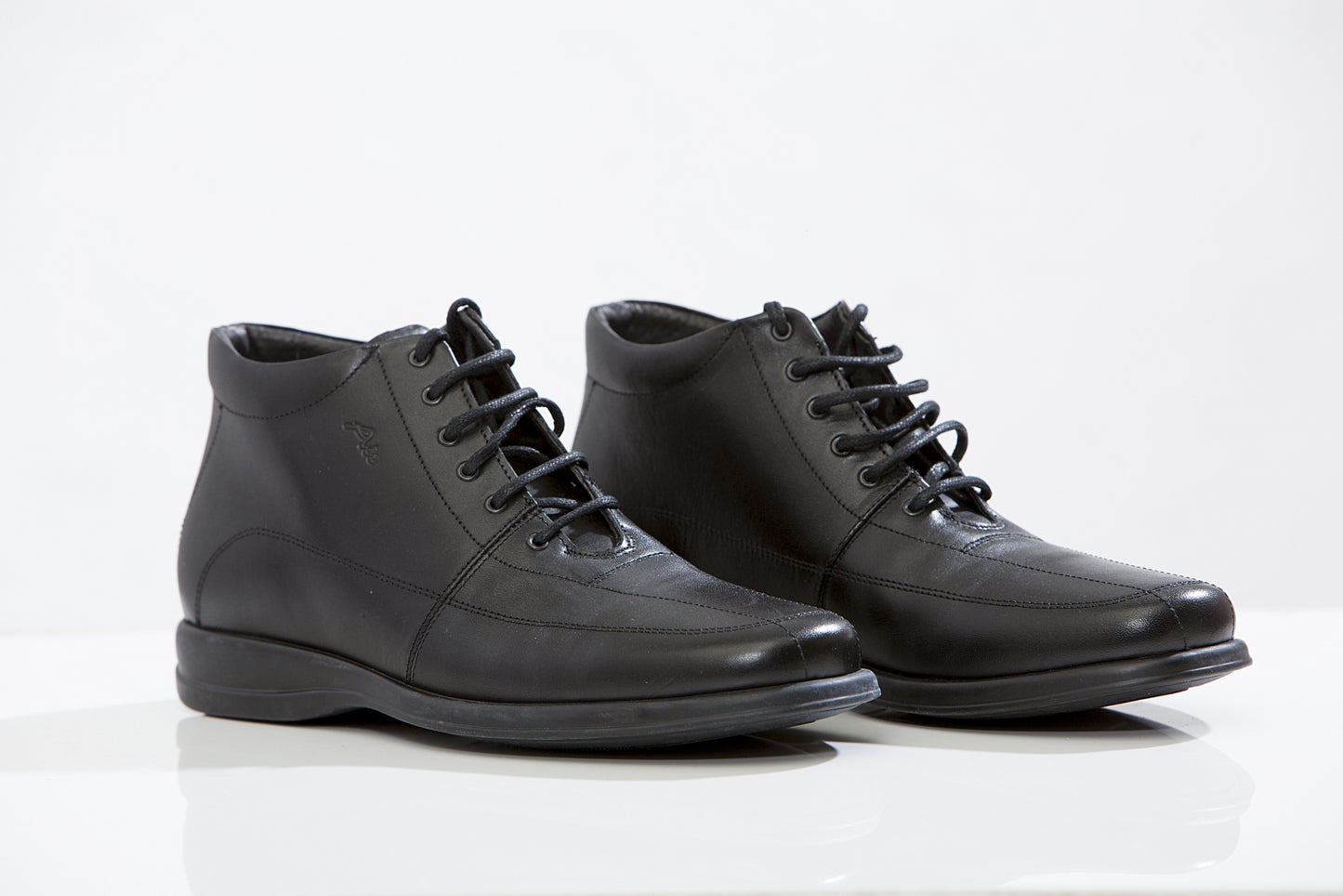 KEBO Dockers