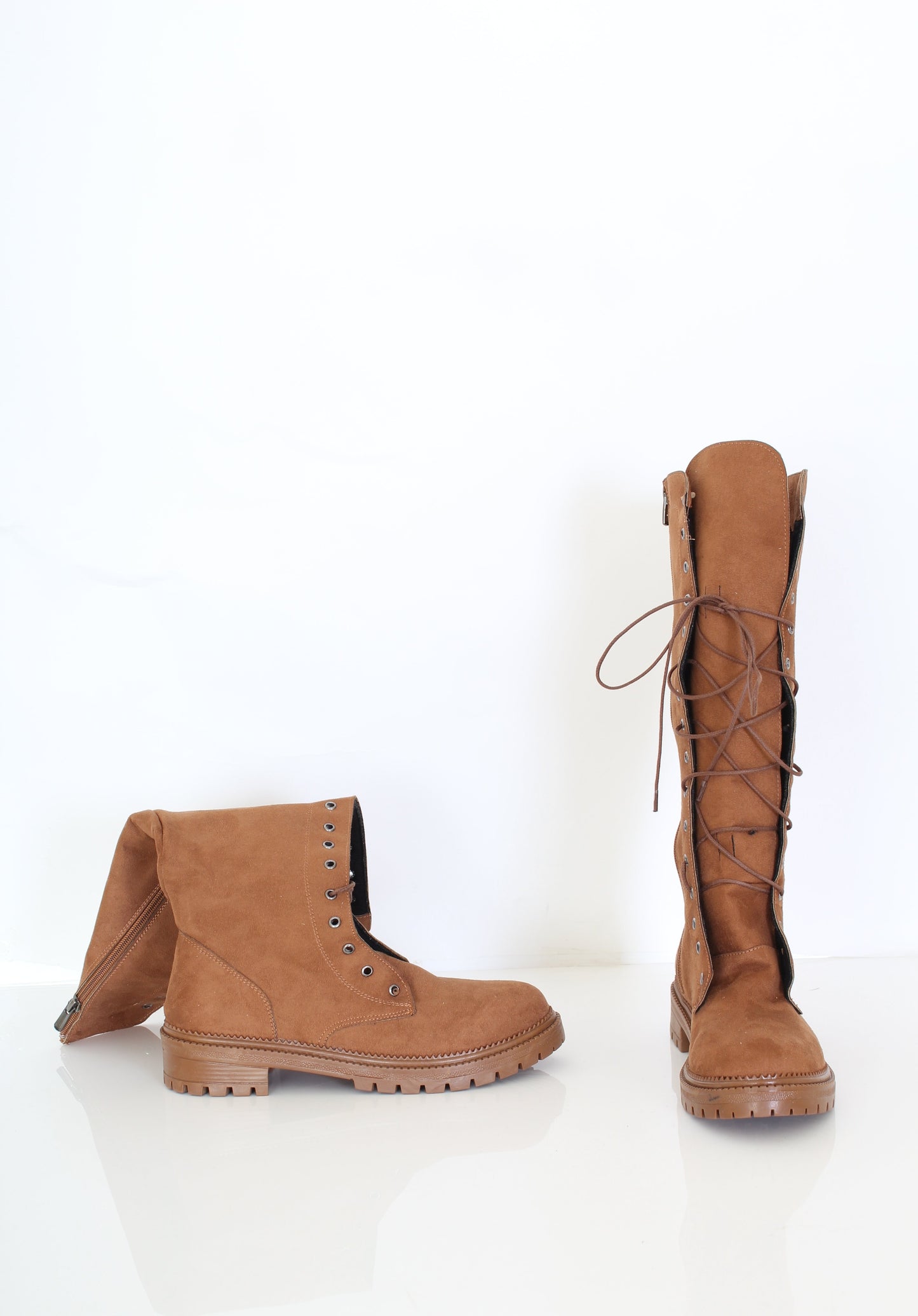 BOOTS Lace-up boots