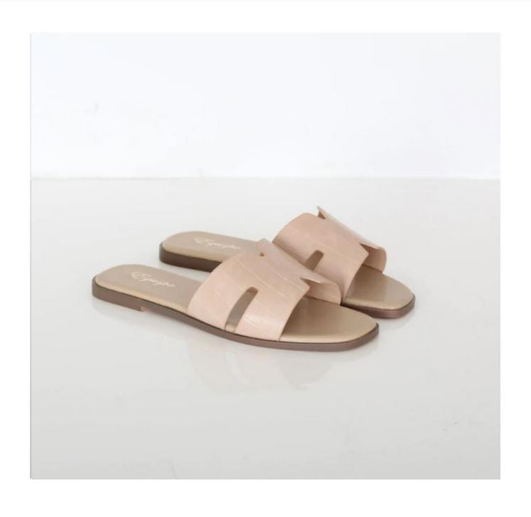 Must-have Sandals For Women