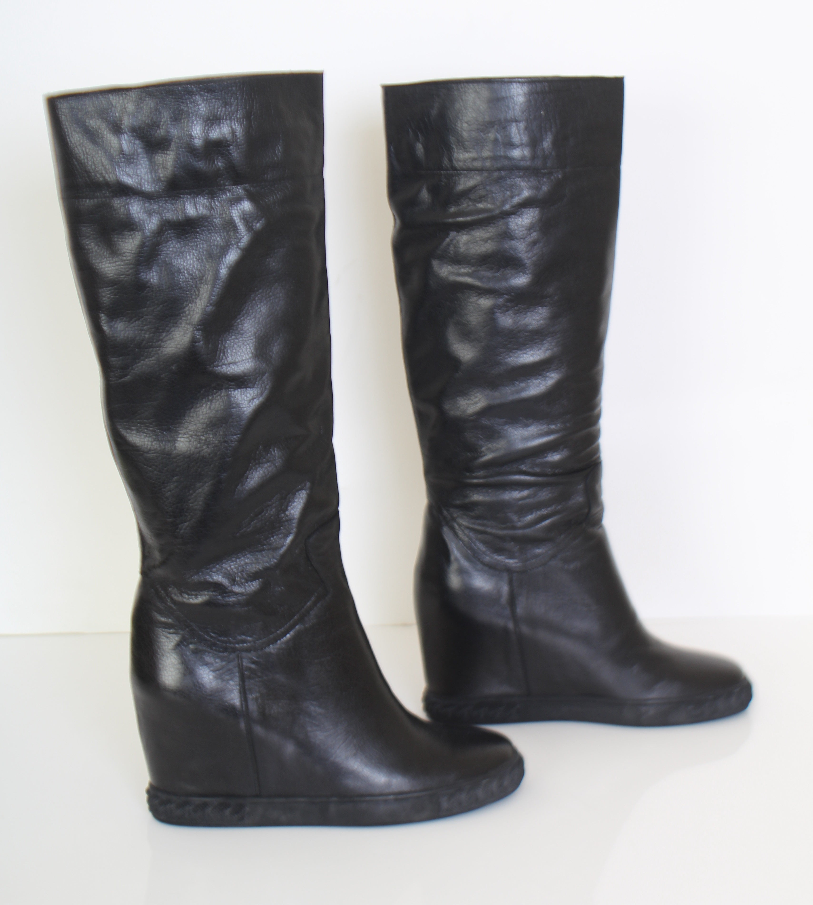 OUTLET â Shoe Avenue