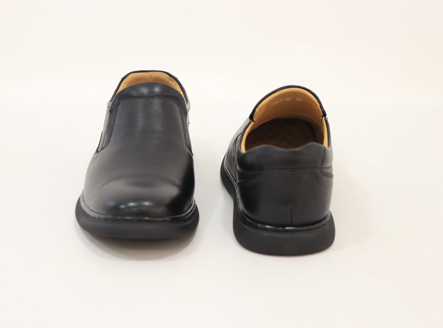 DR. COMFORT SHOES