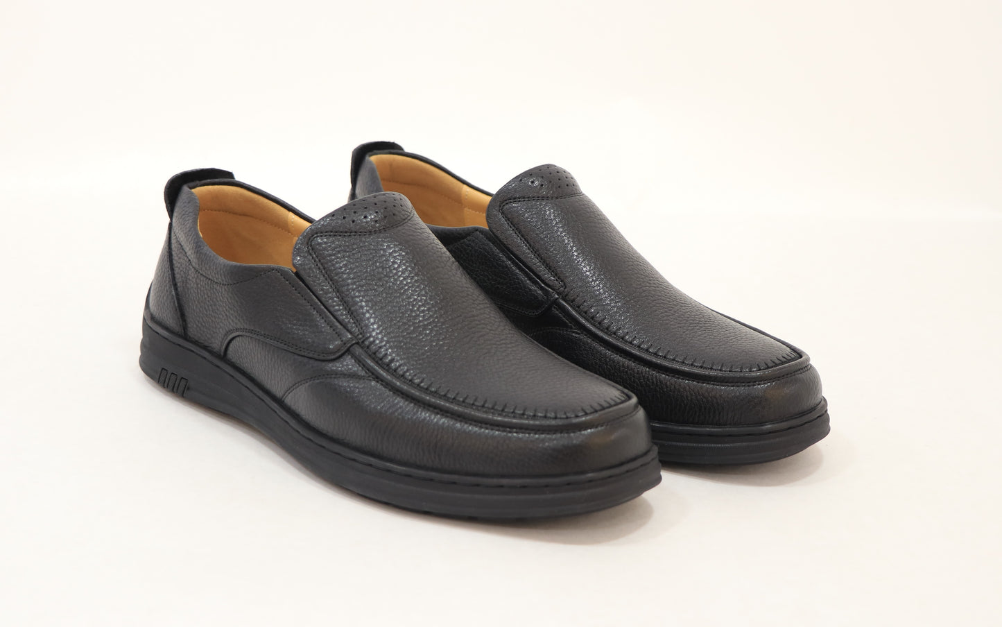 DR. COMFORT SHOES