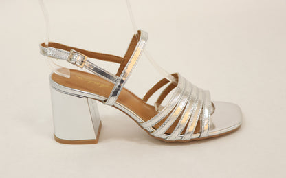 EQUIPE SANDALS