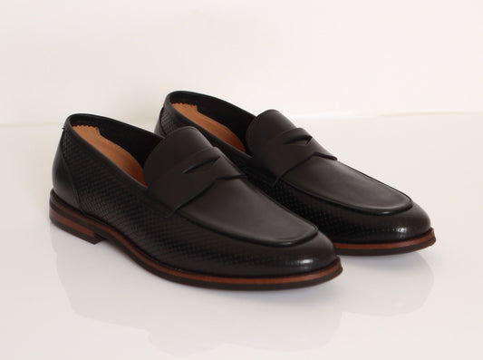 Mens classic formal shoes in brown