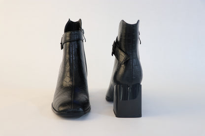 Equipe Mid Boots
