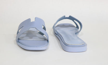 FLAT SLIPPERS