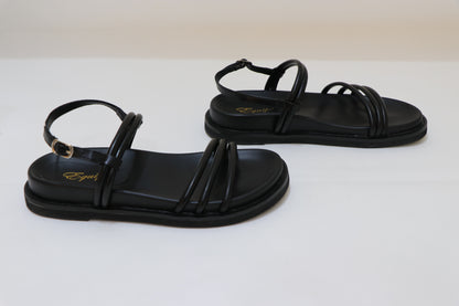 EQUIPE FLAT SANDAL