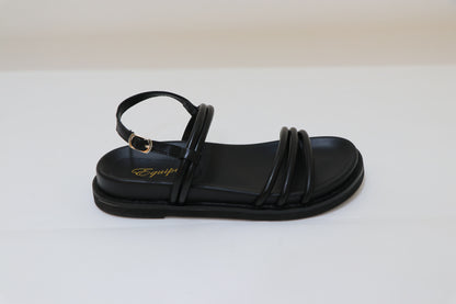 EQUIPE FLAT SANDAL