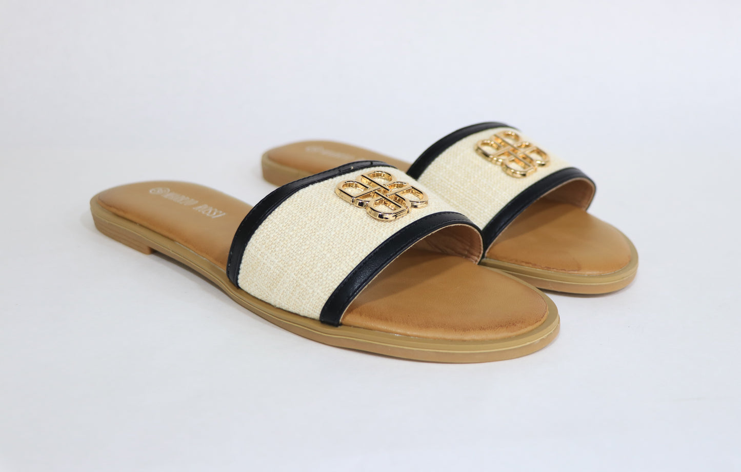 FLAT SLIPPERS