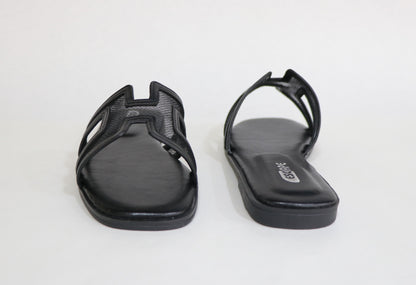 FLAT SLIPPERS