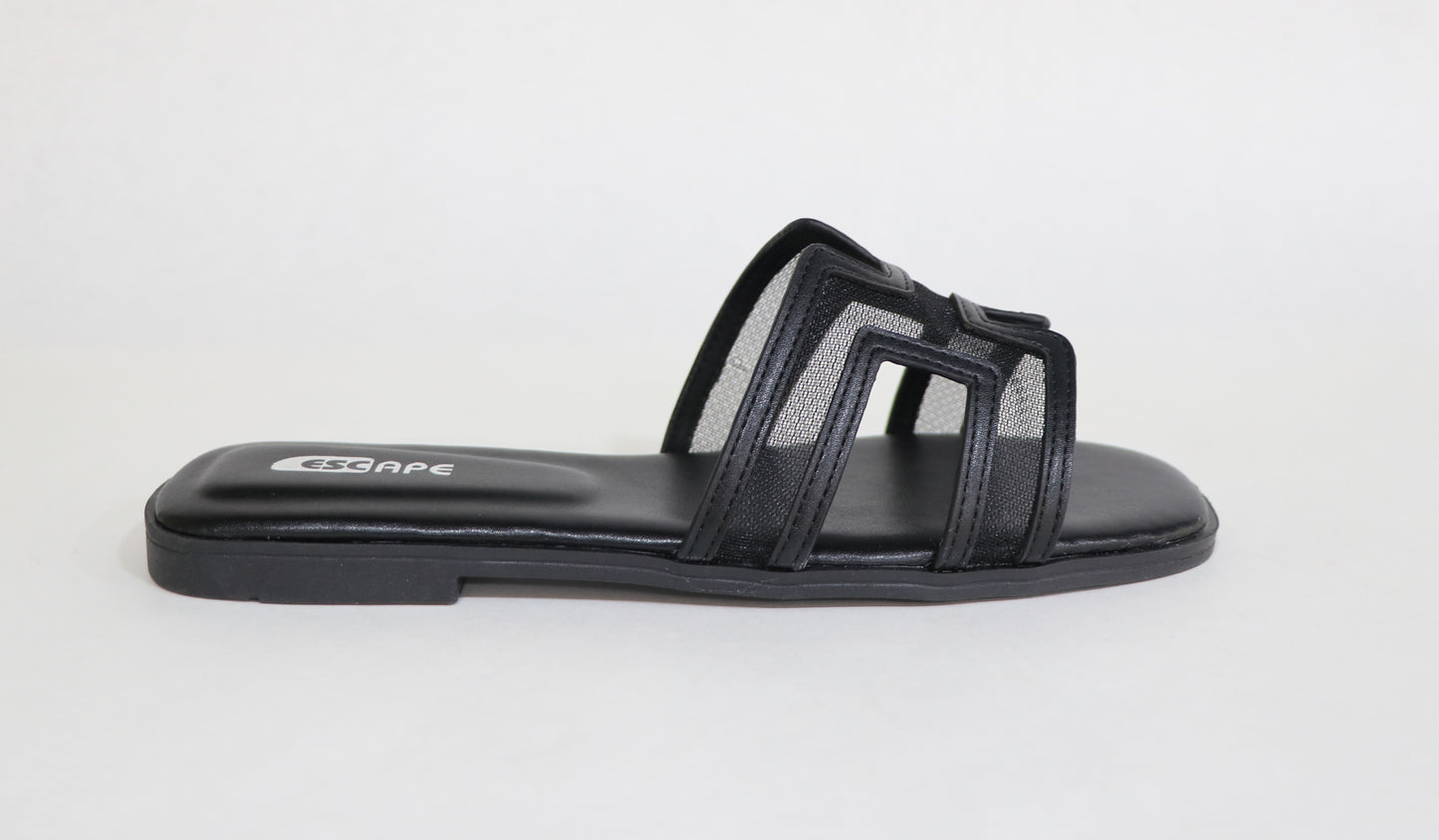 FLAT SLIPPERS