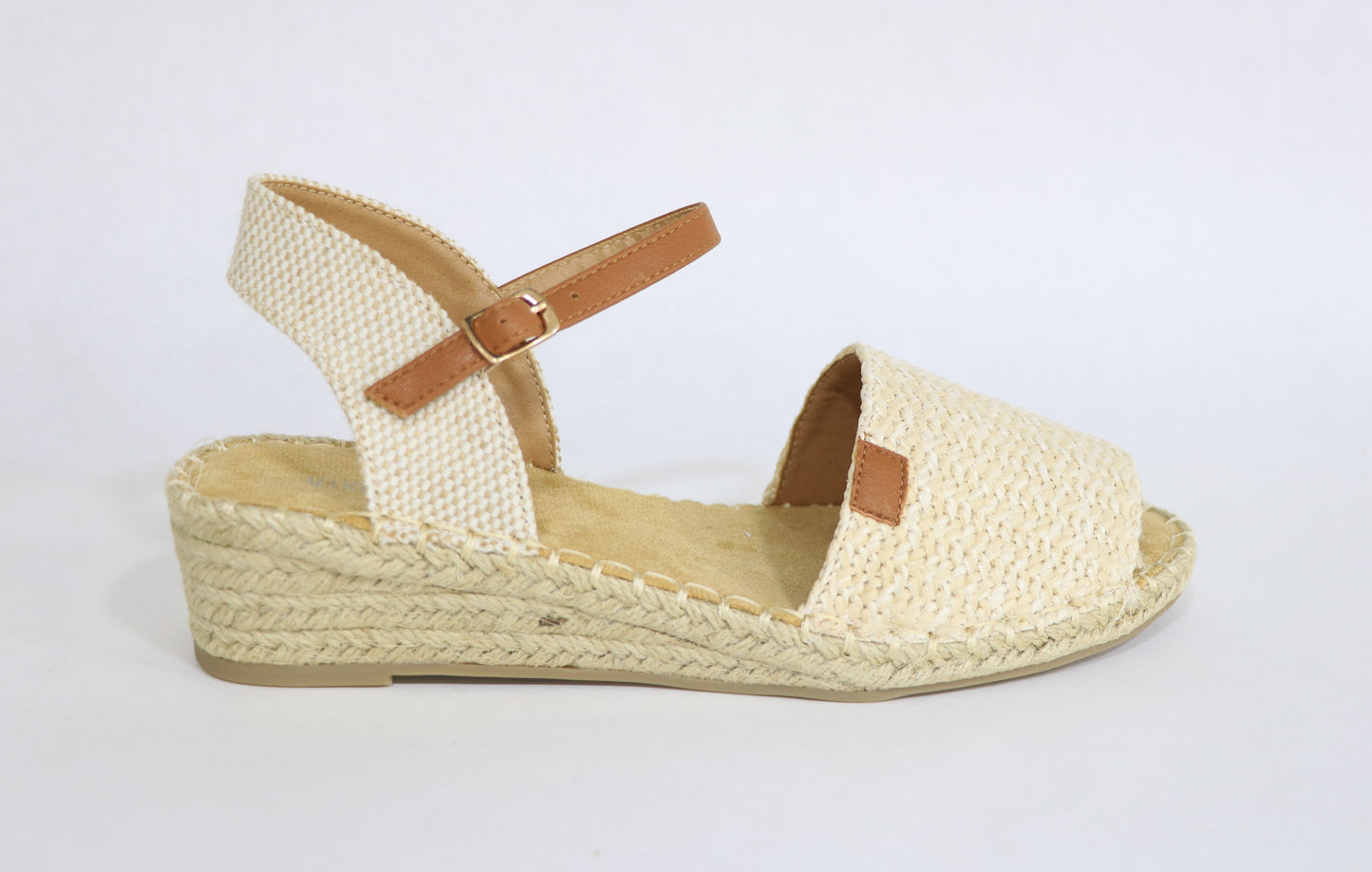 FLAT SANDAL