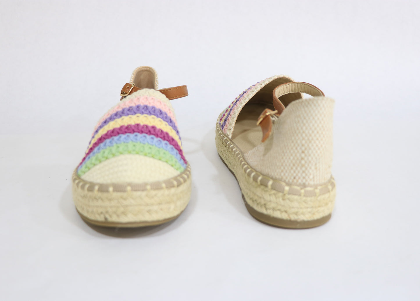 FLAT SANDAL