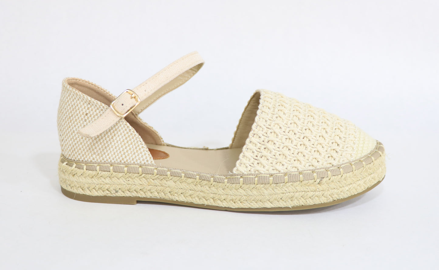 FLAT SANDAL