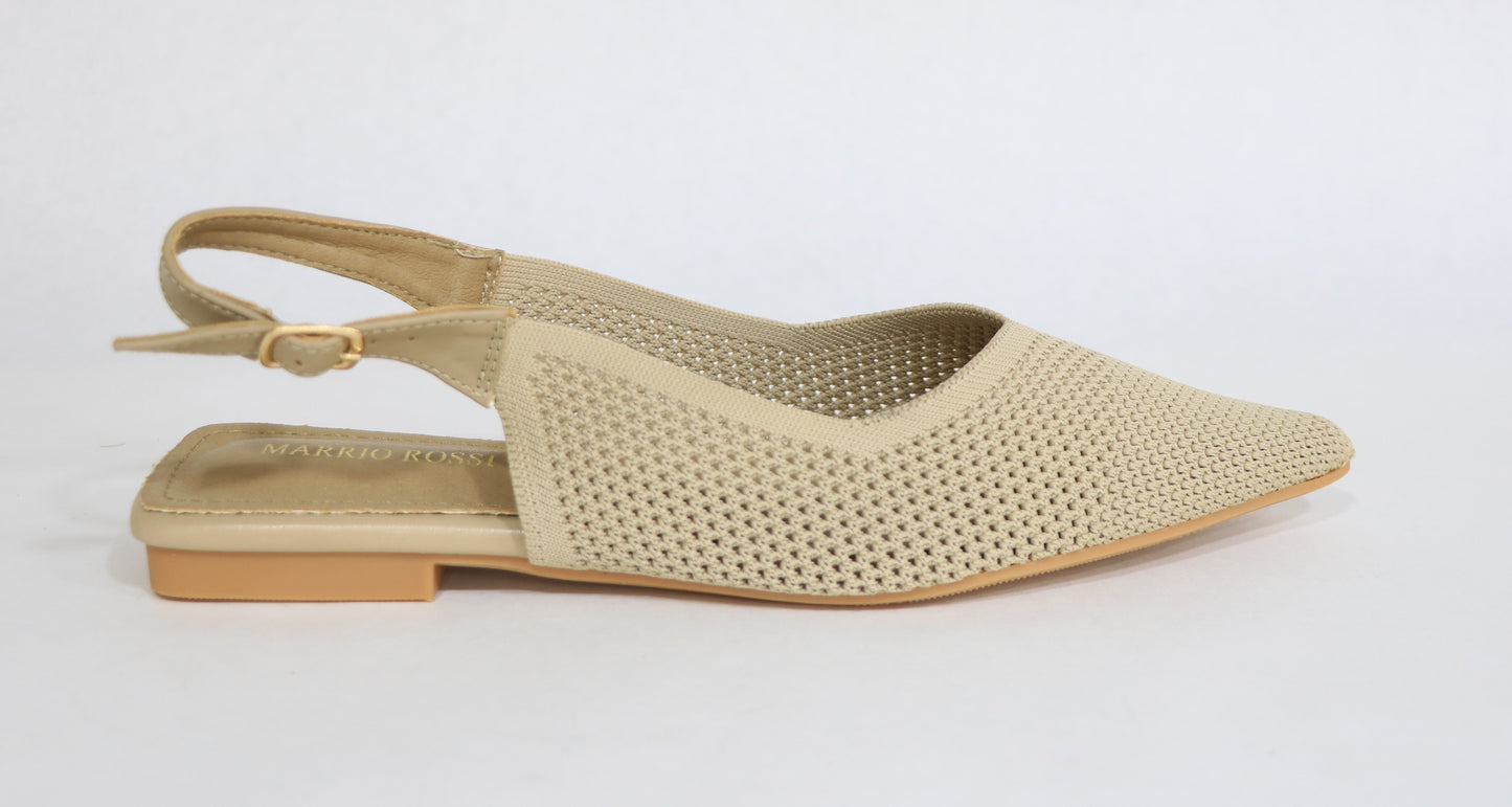 CLOSED SANDAL