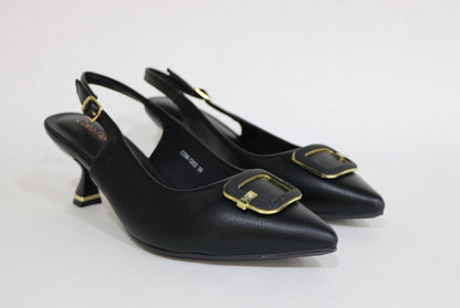 CLOSED SANDAL