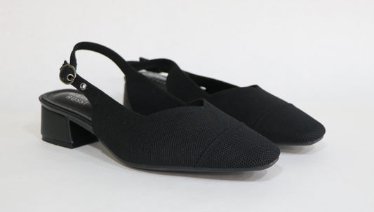 CLOSED SANDAL