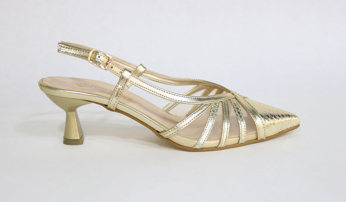 CLOSED SANDAL