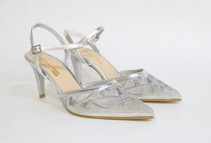 CLOSED SANDAL