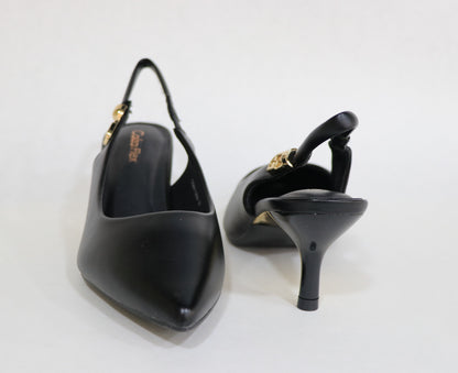 CLOSED SANDAL