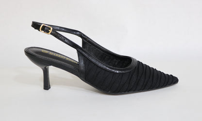 CLOSED SANDAL