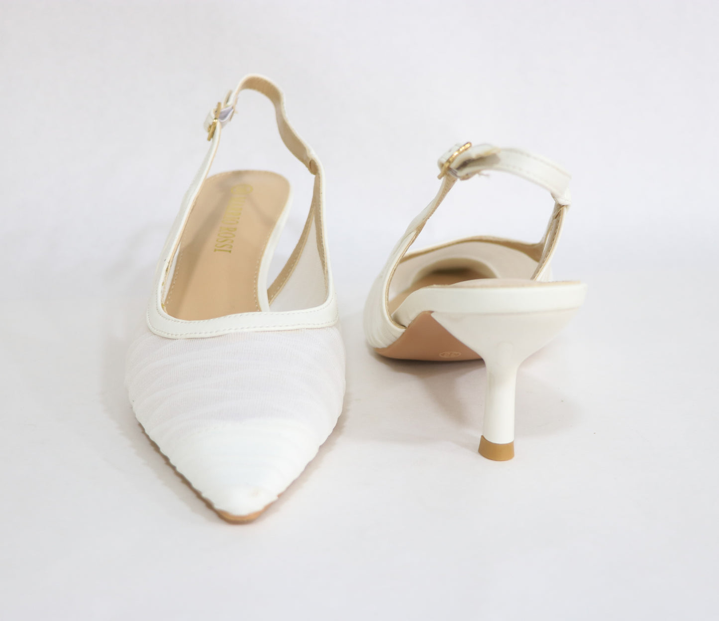 CLOSED SANDAL