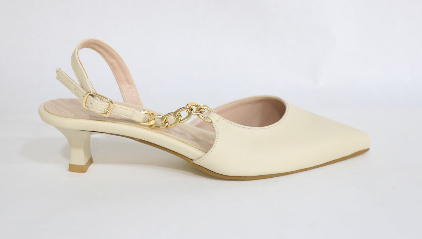 CLOSED SANDAL