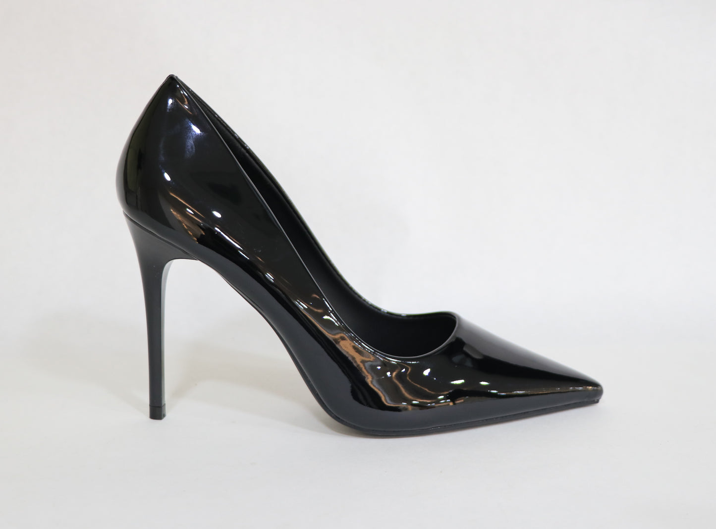 HIGH HEELS PUMP