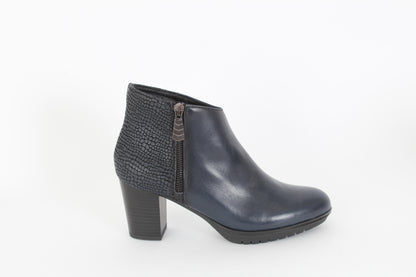 BARMINTON Zip-up ankle boots