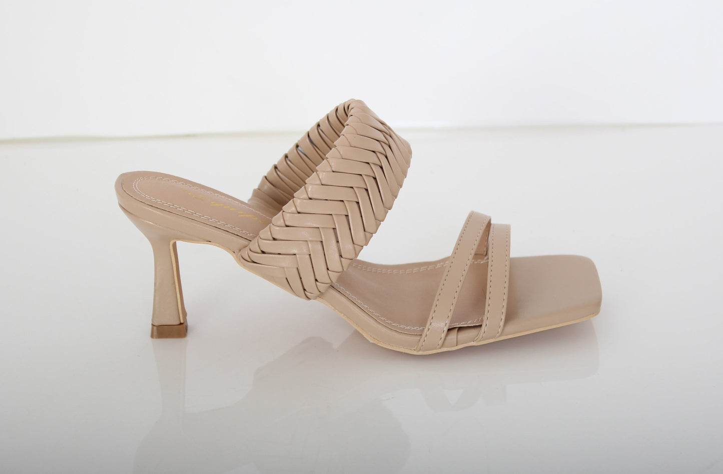 Mule sandals for women