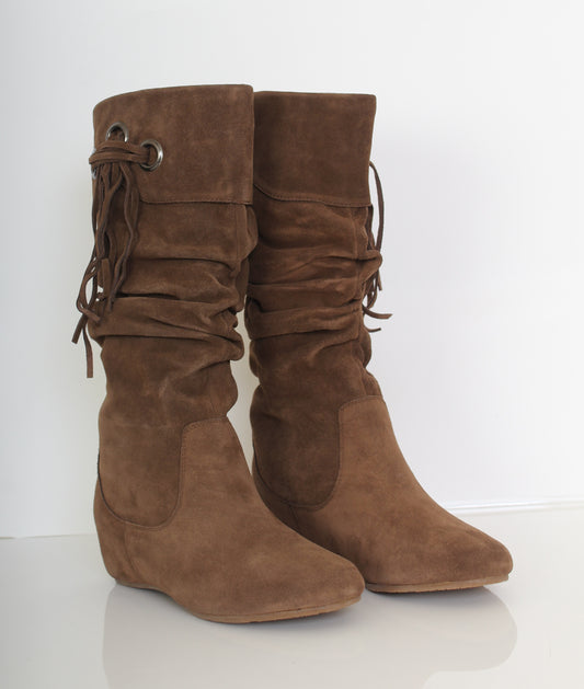 G99 - High Boots